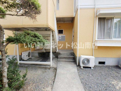 【エントランス】 | ベルメゾンおち　B棟