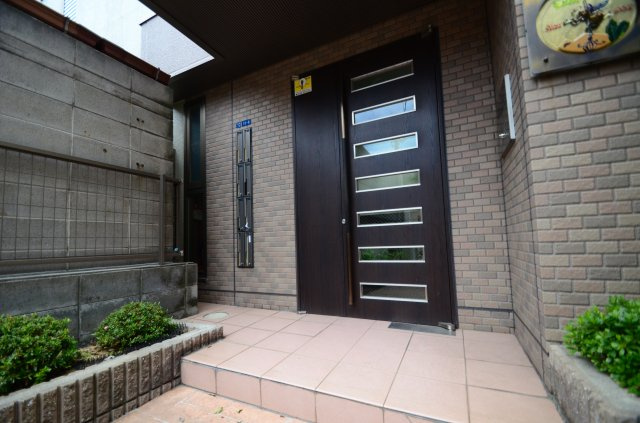 Casa Vientoのエントランス|ゆとりのあるエントランスです