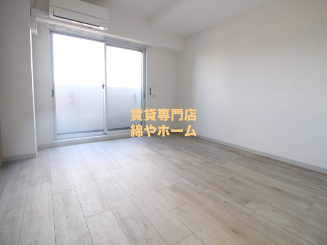 ノエラニー岸里の居間・リビング|使いやすい居間です