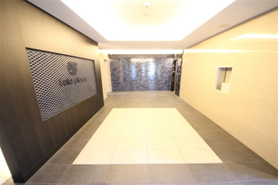 【ロビー】 | Lala place難波ガルテン