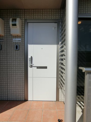 【玄関】 | アゼリア旭田 | 108の写真