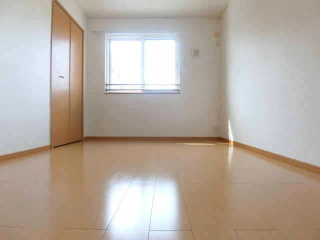 インターヴィラ雅の洋室