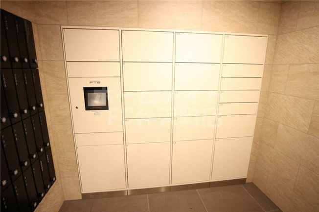 【その他共用部分】 | プレサンスOSAKA DOMECITYビーツ | 宅配BOXがあります