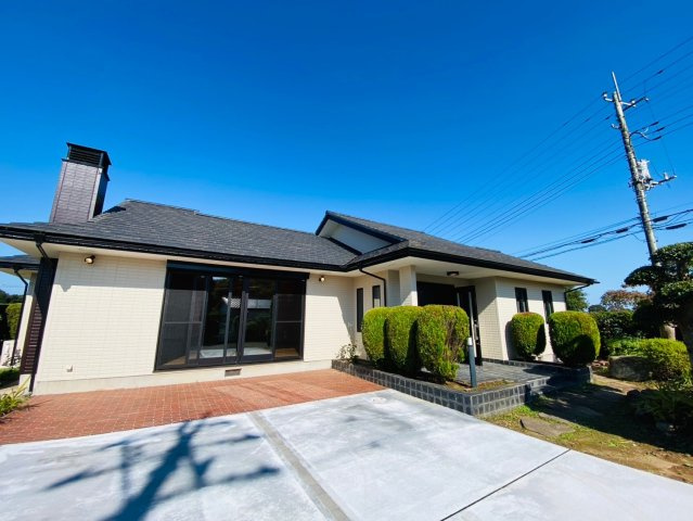 八街い　中古戸建の外観