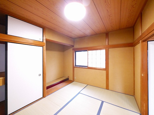大和郡山市　新町　戸建賃貸の和室