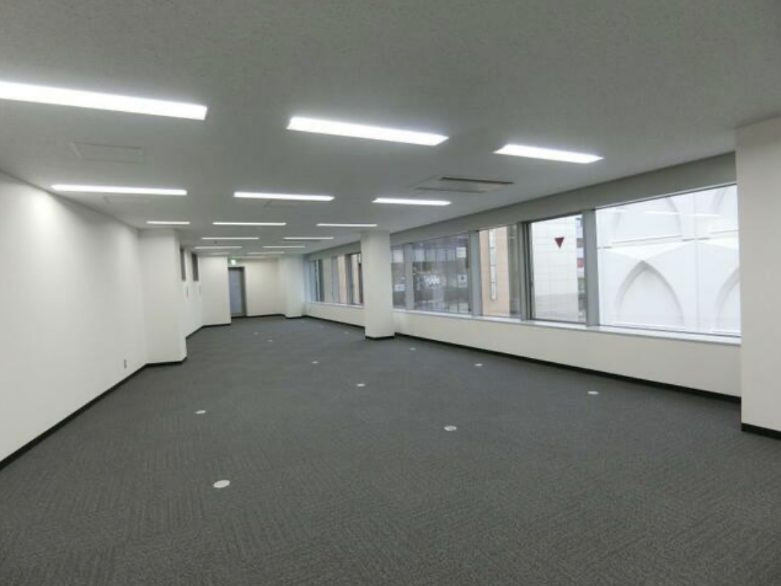 浅野ビルの内装
