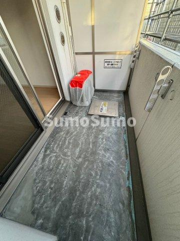 大阪市浪速区元町１丁目の賃貸マンションのバルコニー