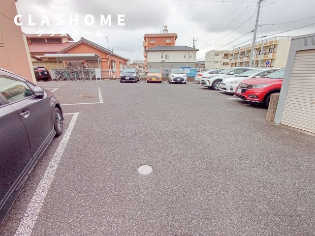 サンステージエクセル　　刈谷市近郊の賃貸はクラスホーム刈谷店の駐車場