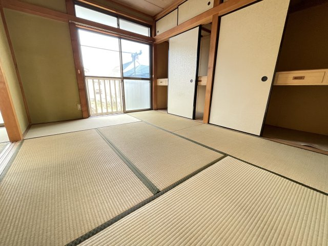 志賀ハイツの居間・リビング