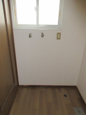 【その他】 | アルカディア | 洗濯機置き場