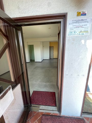 【玄関】 | 日吉台2丁目店舗