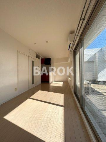 ローズモント・フレア舞鶴の居間・リビング