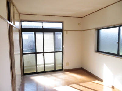 【洋室】 | アップルガーデンC | 2階洋室