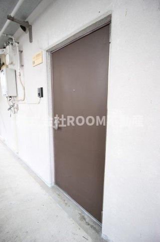 サンライズ東郷Ⅱの玄関|ゆったりとした玄関です