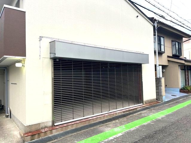 サンロイヤル芦屋川の外観