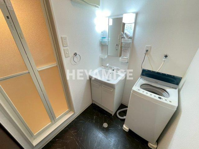 modern palazzo出雲の洗面所