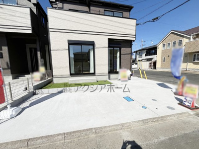 【駐車場】 | 入間市久保稲荷4丁目・全2棟　新築一戸建　2号棟　 | 車種により2台駐車可能