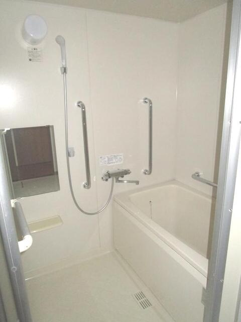 オクトス市ケ尾の浴室| 