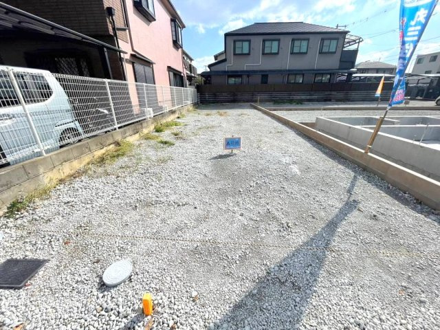 ルミエールタウン浜寺の前面道路含む現地写真