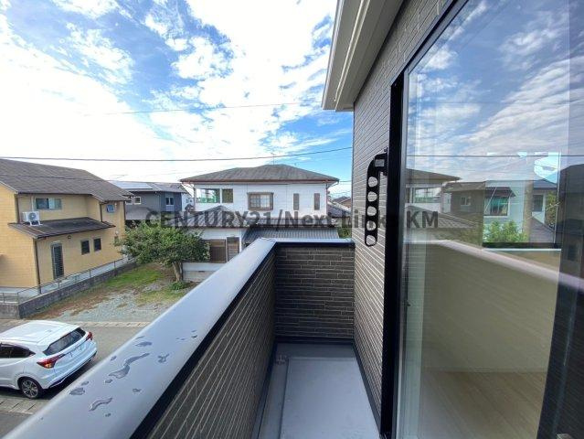 クレイドルガーデン／東区若葉第３／2号棟の展望|晴れた日は青空を見渡せる視界良好のバルコニー