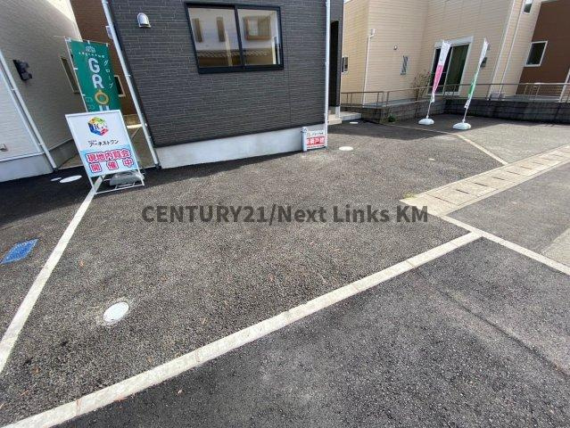 クレイドルガーデン／東区若葉第３／2号棟の駐車場|駐車スペース。2台可能。