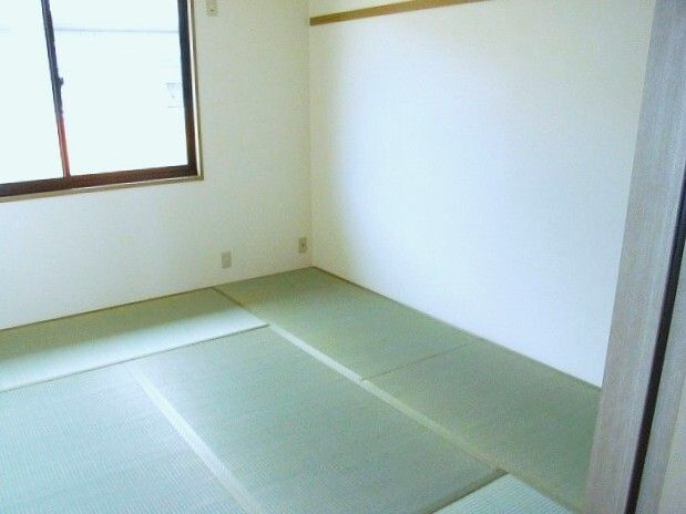 ソレーユ　Ｃ棟 の和室