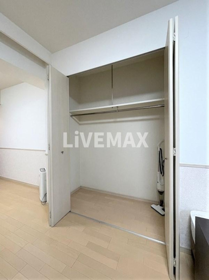 【収納】LiVEMAX　MOON