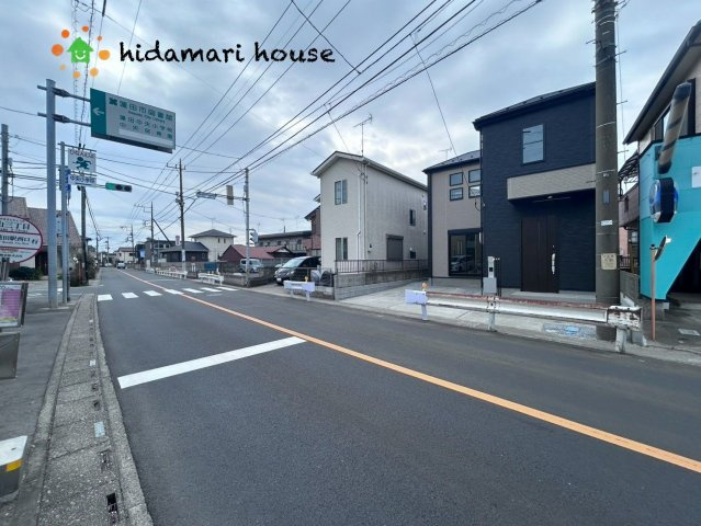 蓮田市関山　4期　新築戸建　グラファーレ01の前面道路含む現地写真