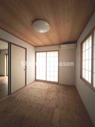 【和室】 | リビング繋がりの和室は、育児・家事・書斎・客間に用途を限りません♪