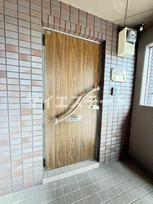 【玄関】 | メゾンパルナスⅡ