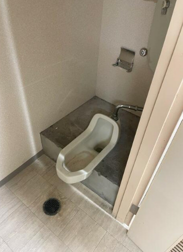 大津市粟津町の店舗事務所のトイレ|トイレです
