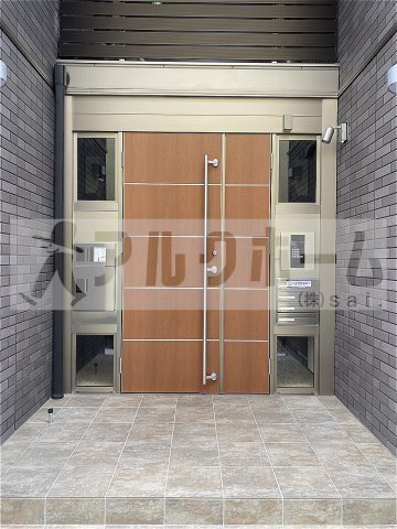 Heim masion l’hermitage Aのエントランス