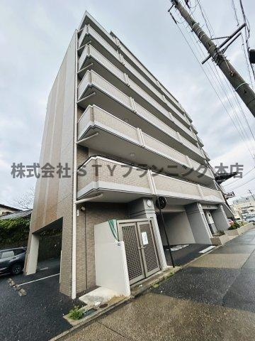 仲介手数料０円！リエス白鳥の外観