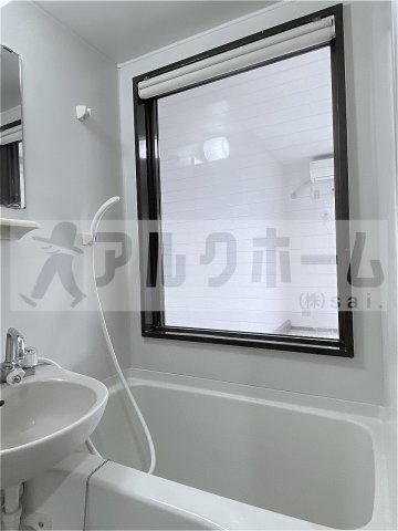 ハートフル野中2の浴室