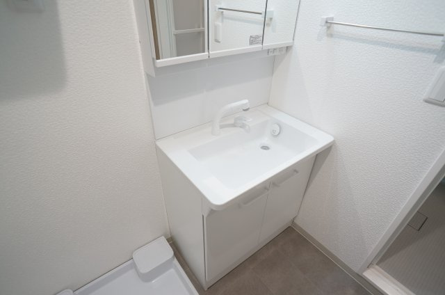 ハイタウン御殿山東の洗面所