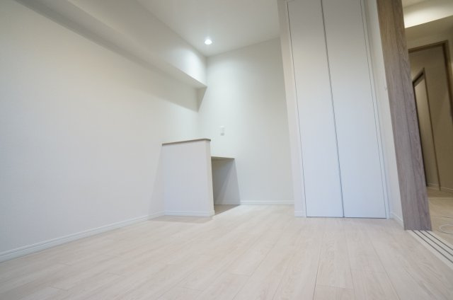 ハイタウン御殿山東の洋室