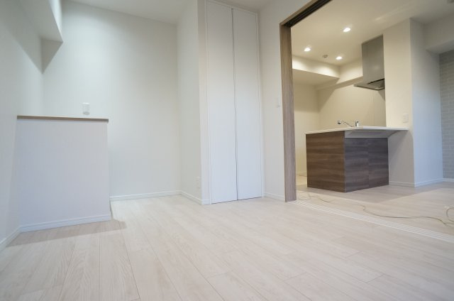 ハイタウン御殿山東の洋室