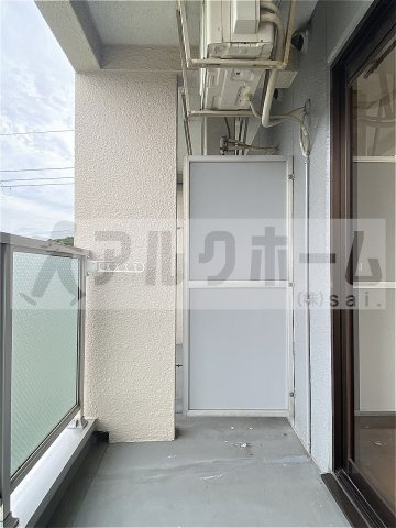 センターフィールドⅢのバルコニー