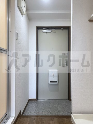 センターフィールドⅢの玄関