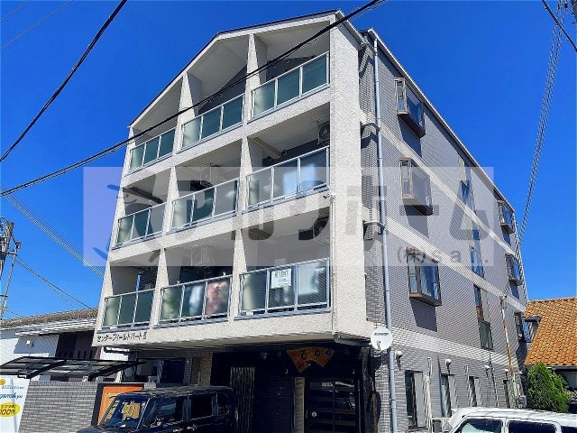 センターフィールドⅢ