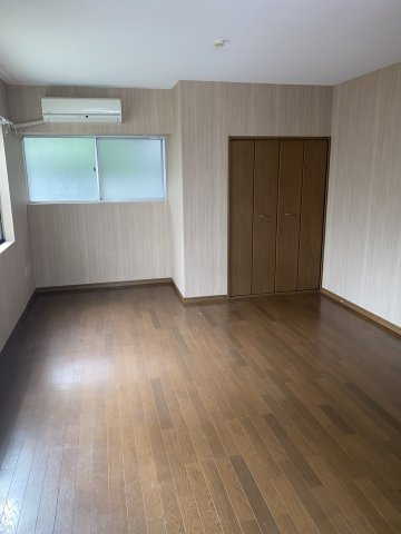 【 貸主 】西区久保町　貸家の洋室|2024年11月クロス張替（2024年11月撮影）