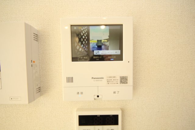 グランガーデンのセキュリティ|カメラ付インターホンです