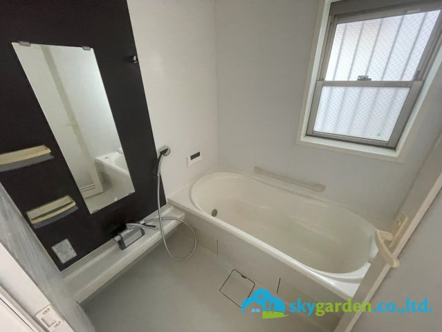 平塚市大神　中古戸建の浴室