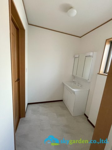 平塚市大神　中古戸建の脱衣所