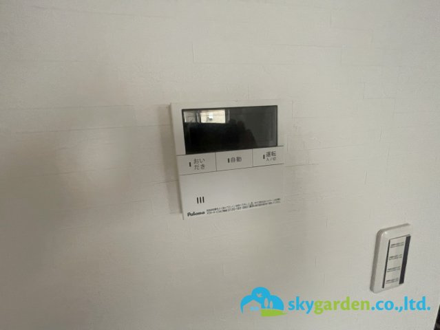 平塚市大神　中古戸建の発電・温水設備