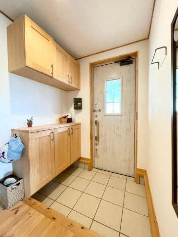 埴科郡坂城町大字南条鼠団地の玄関
