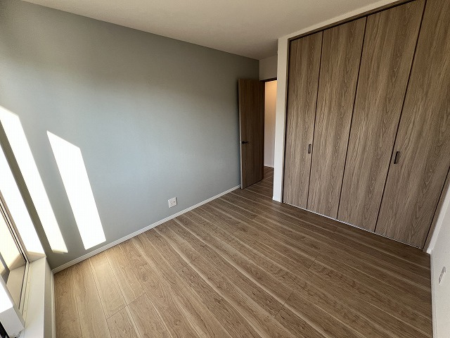 一宮徳谷　中古戸建　【未入居物件】の洋室|2階　5.2帖の洋室です