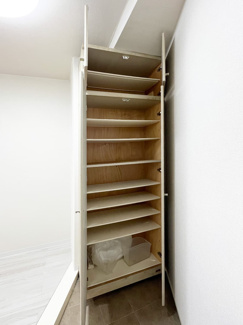 【玄関】 | ミユキレジデンス