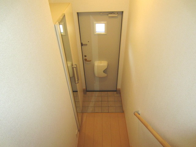 【玄関】