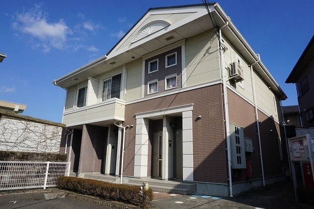 ラ・ヴェールの外観|落ち着いた雰囲気の外観です